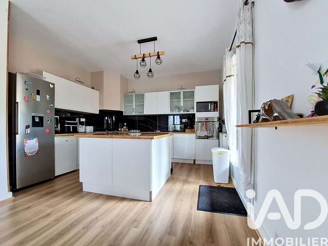 Maison 129 m² à Cahors  - photo 3