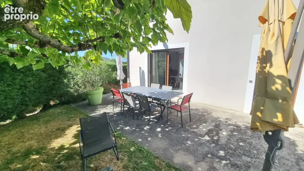 Champagneux   une maison de caractère qui ne demande qu’à écrire la suite de son histoire… - photo 7