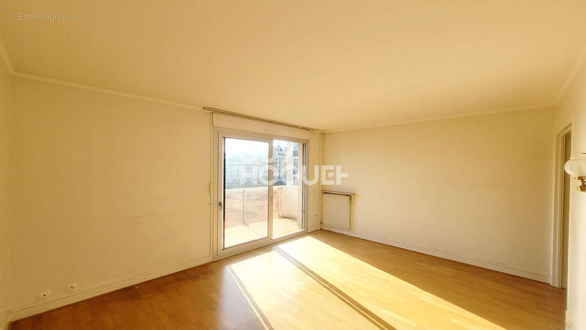Appartement à BOIS-COLOMBES