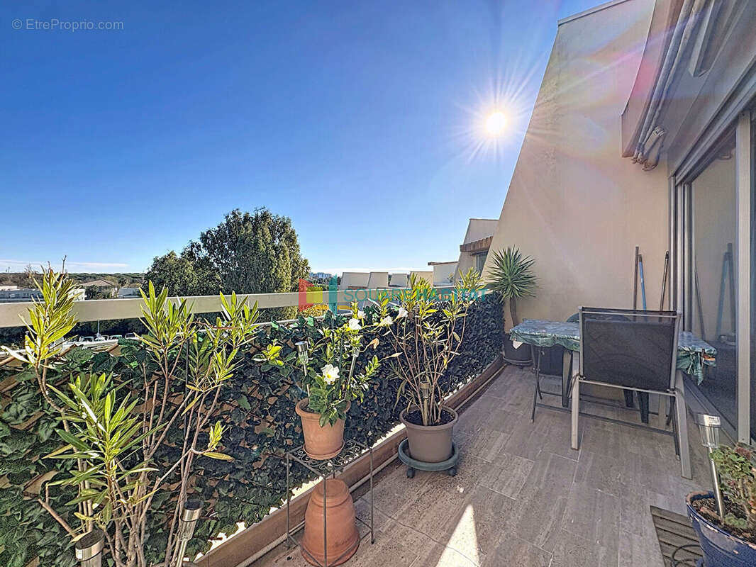 Appartement à MANDELIEU-LA-NAPOULE