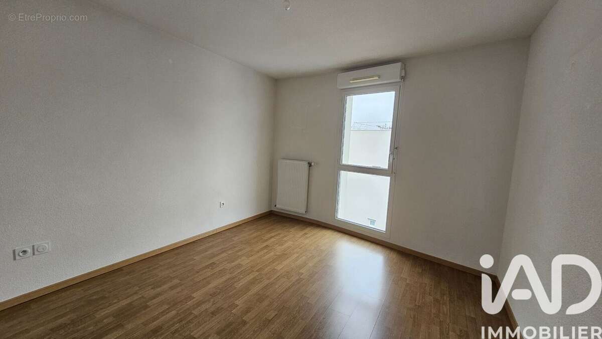 Photo 6 - Appartement à BRON