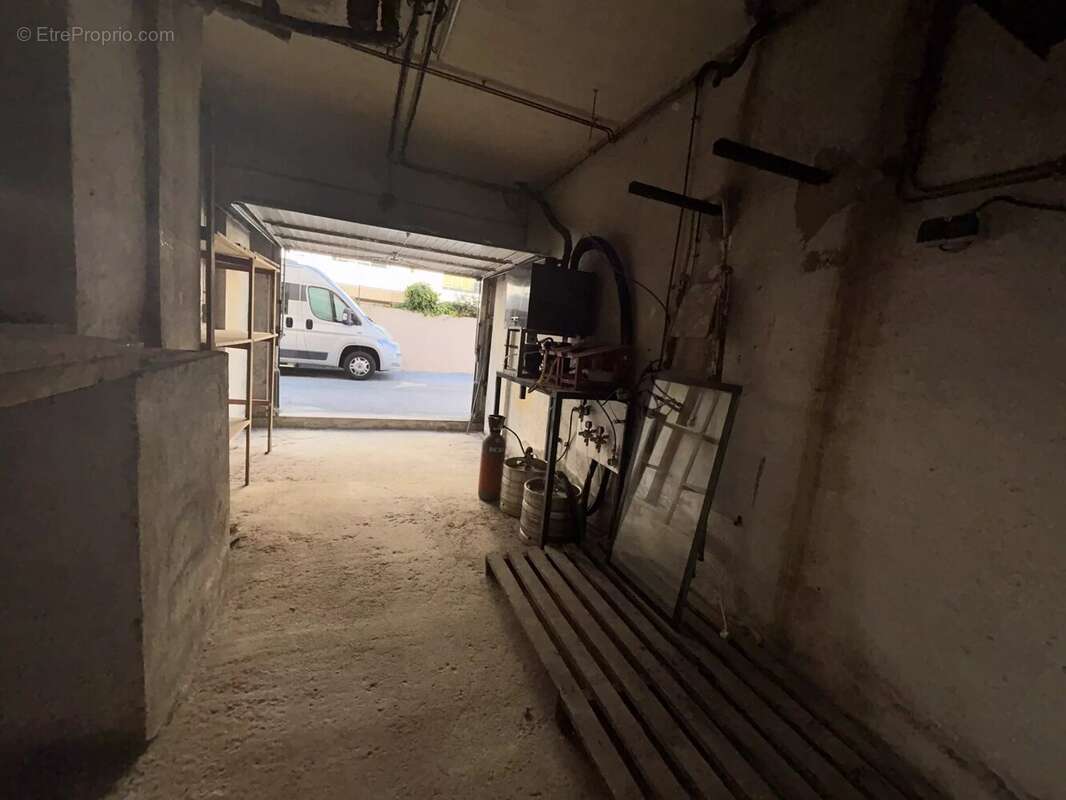 Commerce à SAINT-RAPHAEL