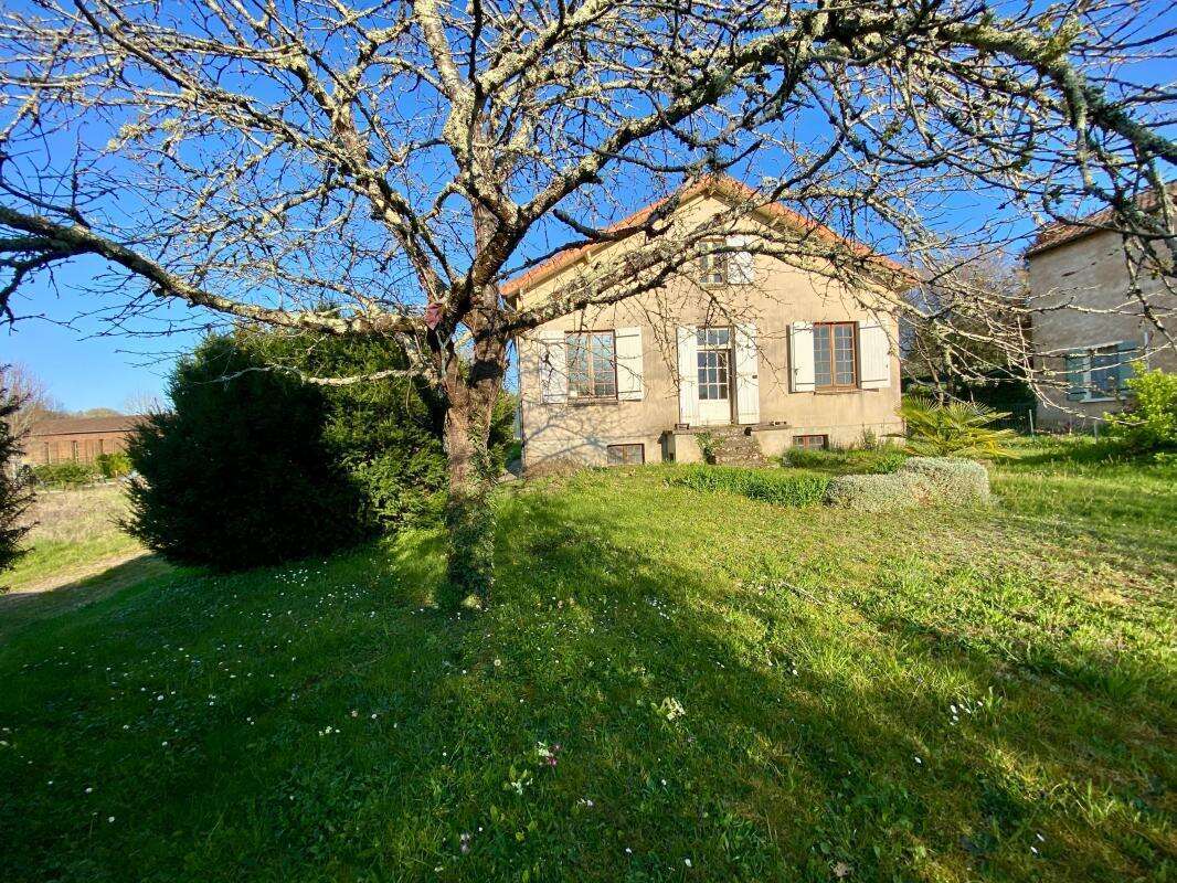Maison à TREMOLAT