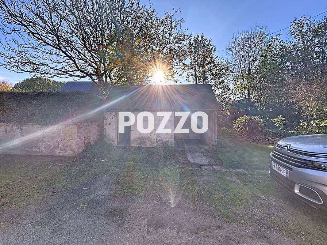 Maison à SAINT-SAUVEUR-LENDELIN