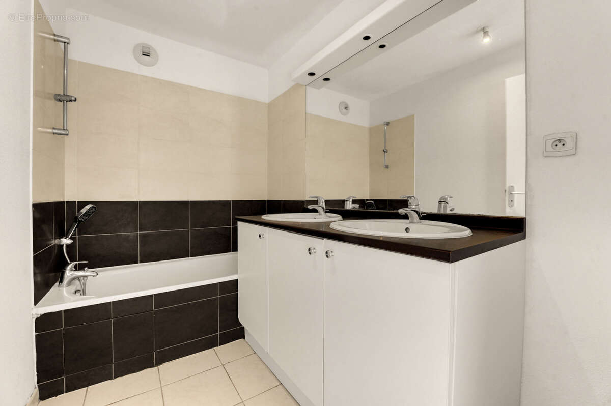 En exclusivité ! Appartement T4 duplex de 86 m2 au dernier étage   Secteur Trois Cocus - photo 11