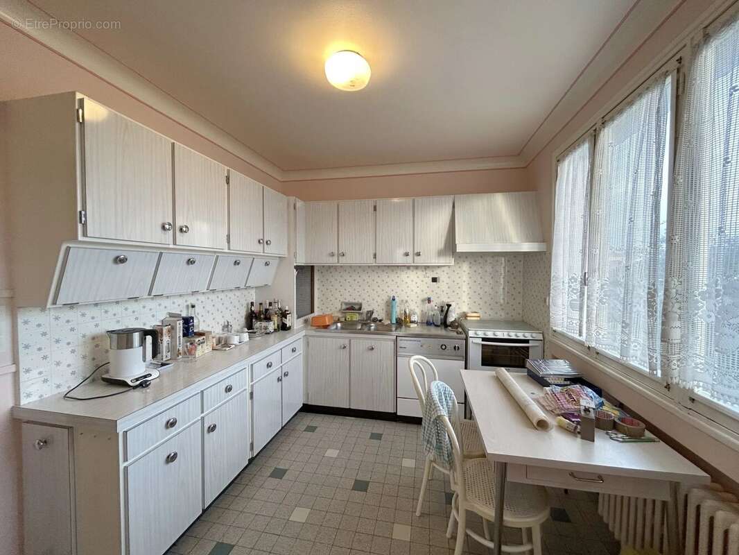 Maison à NEUVILLE-DE-POITOU