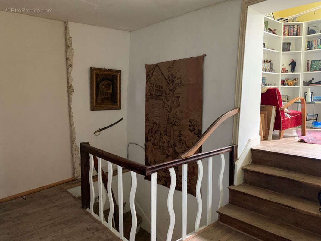 Maison à CHAMPAGNE-MOUTON