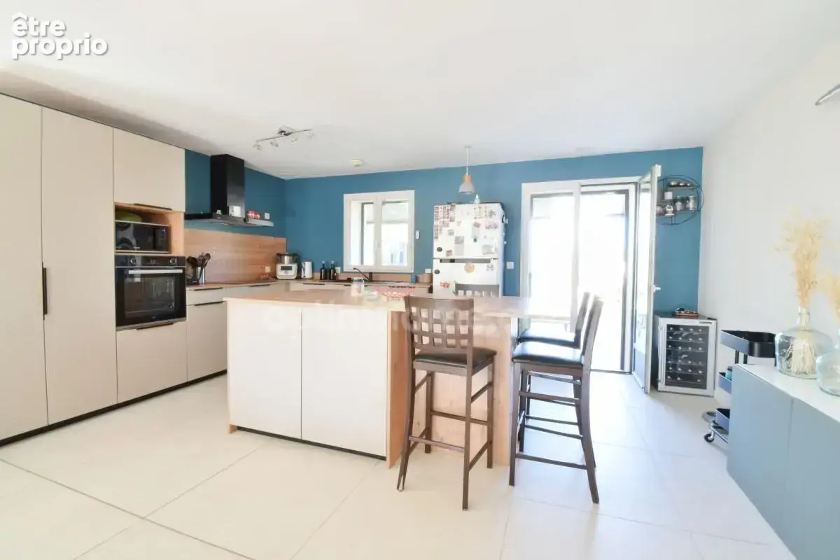 *** exclusivite *** plain-pied 5 chambres, jardin et dependance *** billom 63160 - photo 2