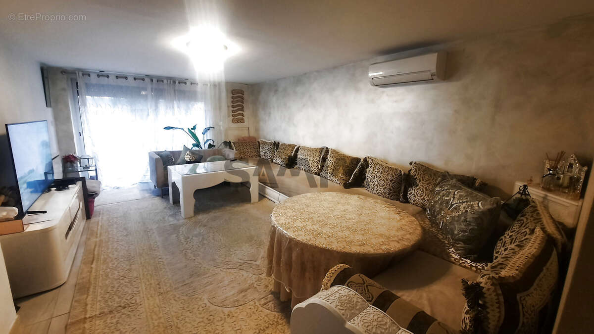 Maison à QUISSAC