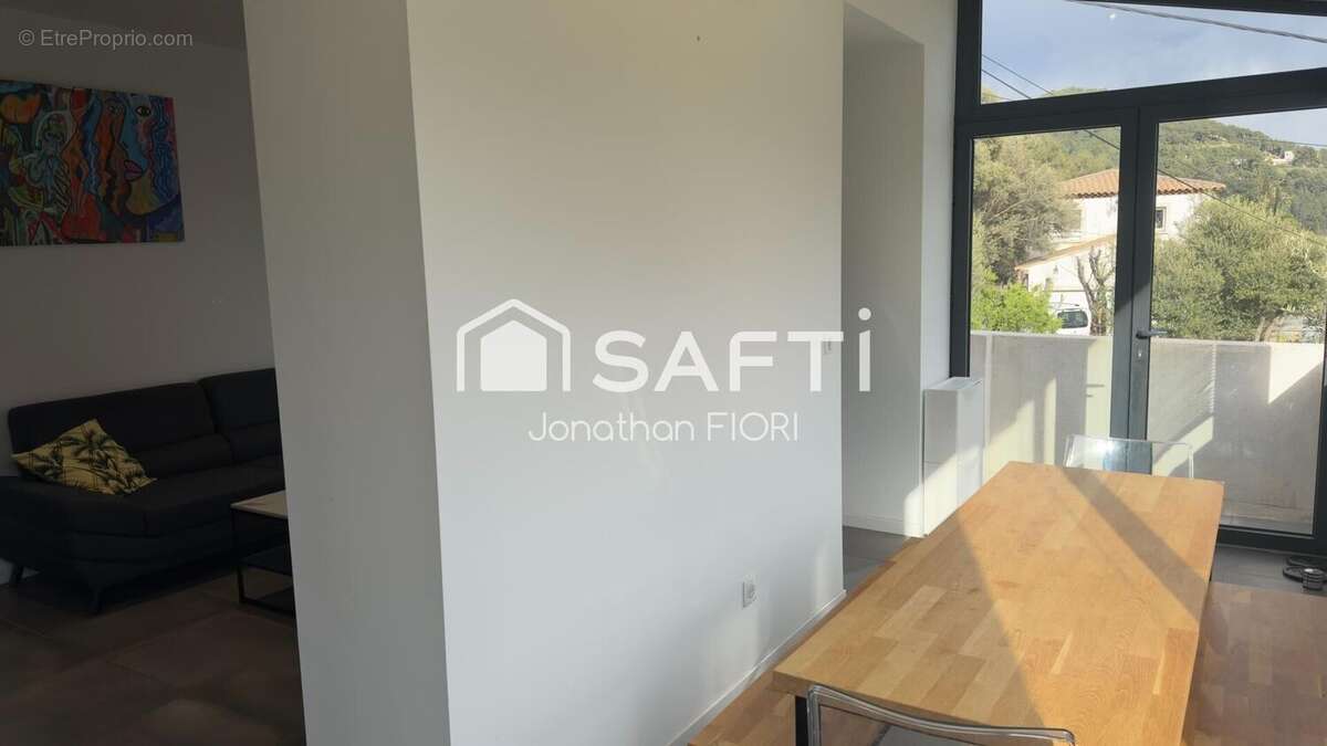 Photo 8 - Appartement à LA VALETTE-DU-VAR