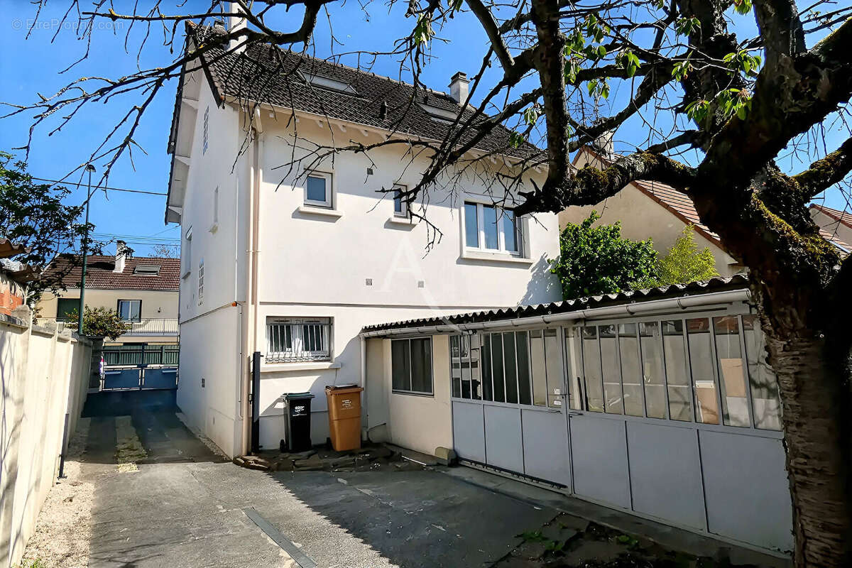 Maison à GAGNY