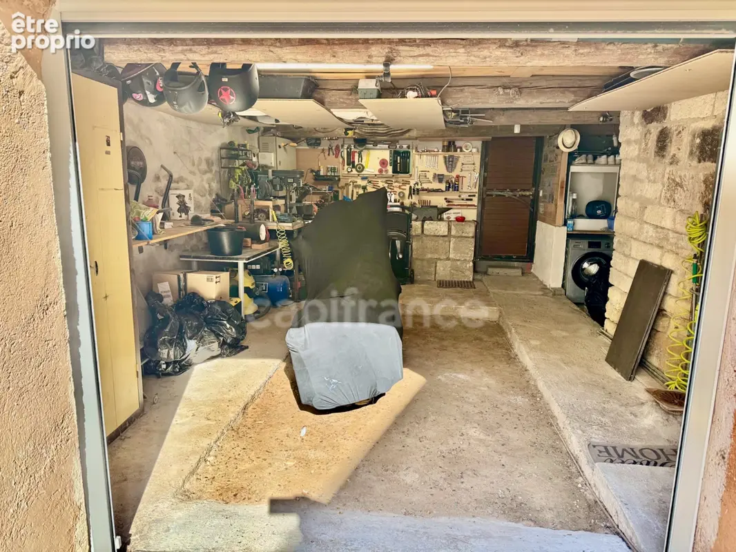 Gigean(34), à vendre maison de village rénovée p4, surface totale 126 m2, terrasse 10 m2, garage 26 m2, centre ville - photo 19