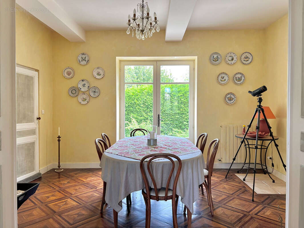 Maison à BLAYE
