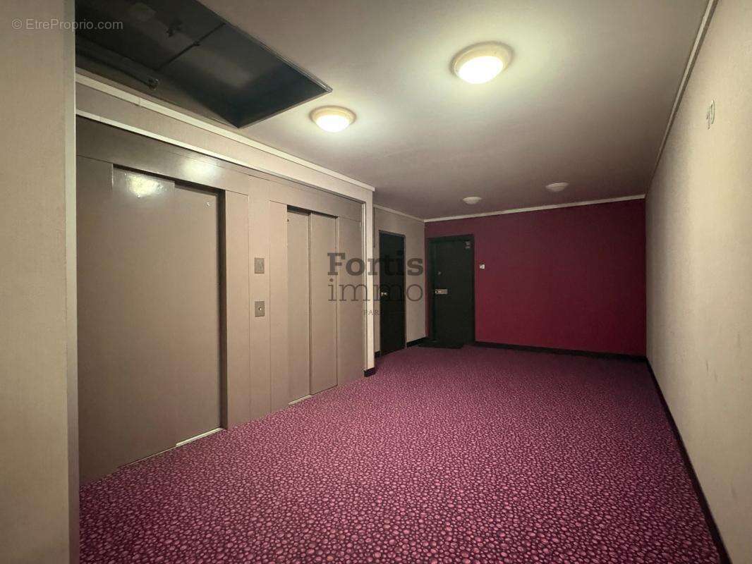 Appartement à PARIS-12E