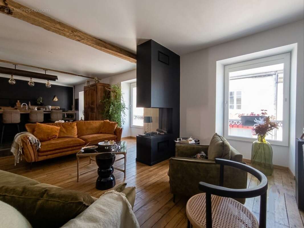 Appartement 136 m² à Ahun  - photo 6