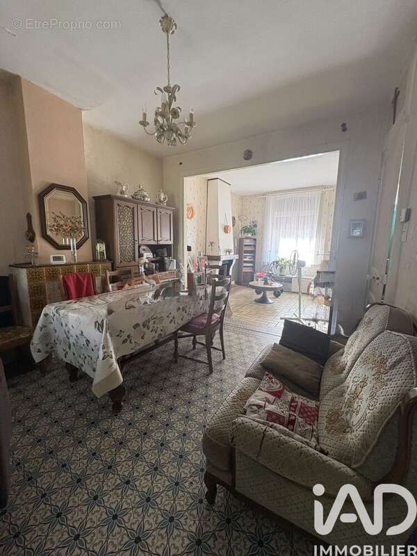 Photo 2 - Maison à LEZENNES