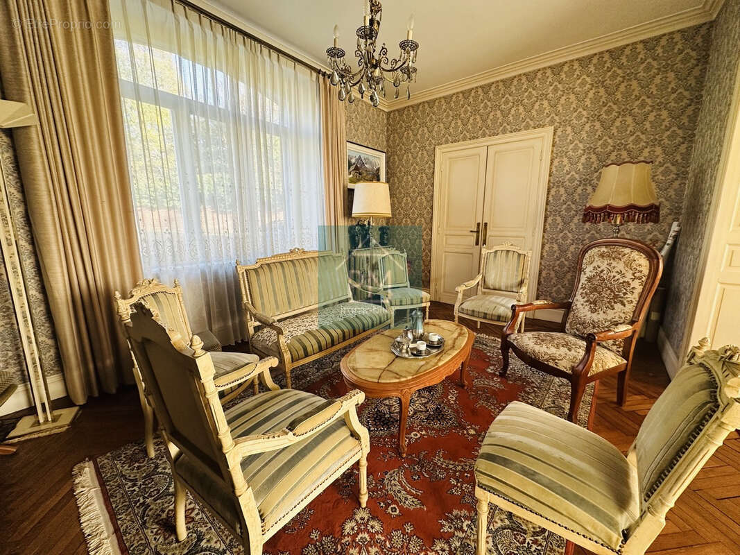 Proche peronne maison de maître 6 chambres - photo 6