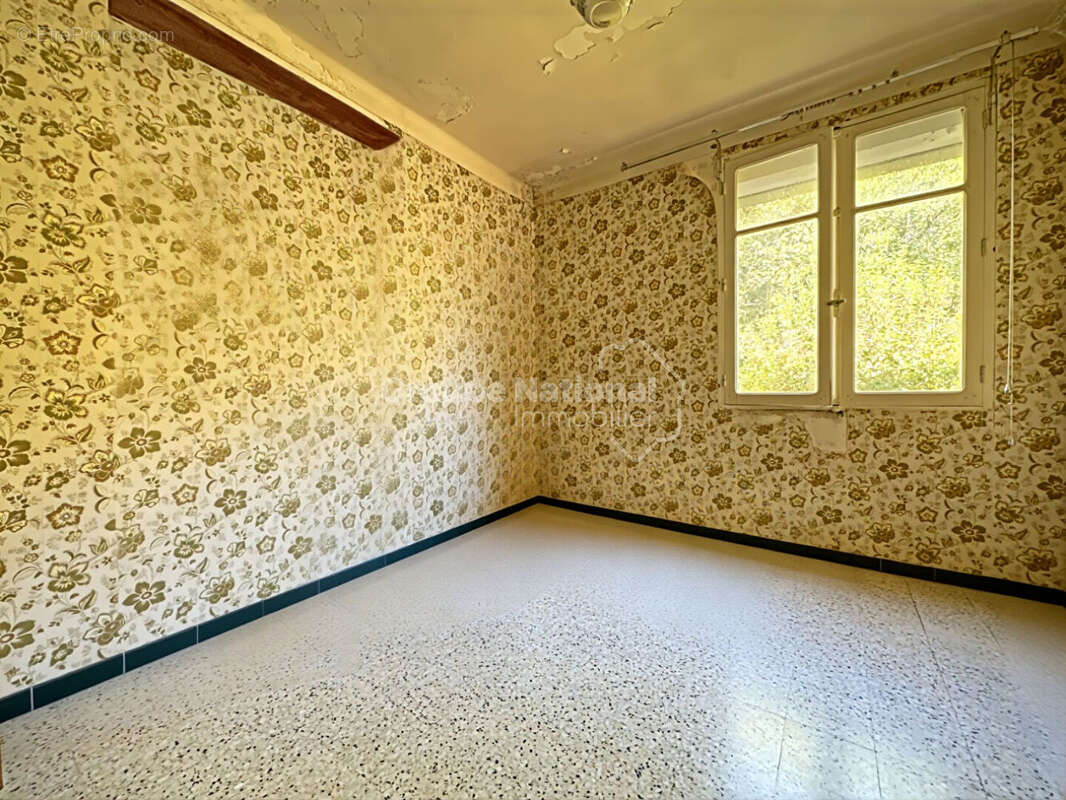 Maison à SAINT-NAZAIRE-DE-PEZAN