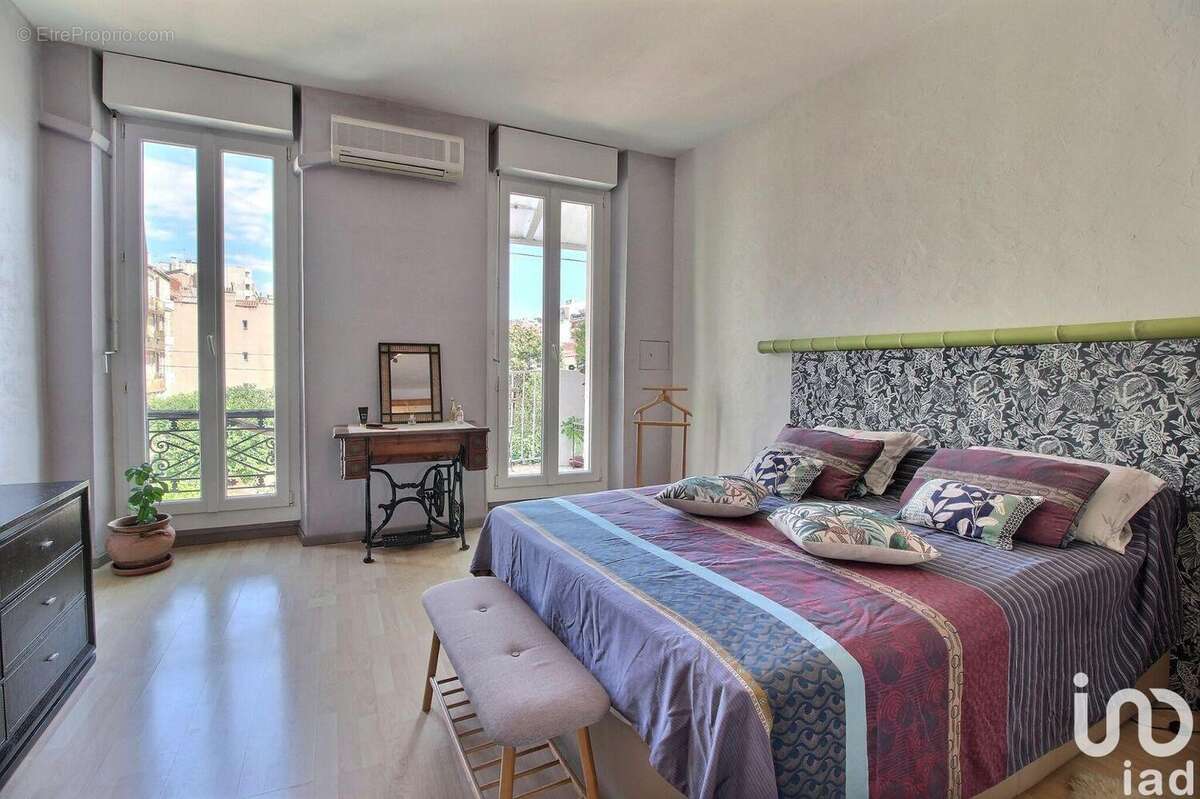 Photo 2 - Appartement à MARSEILLE-7E