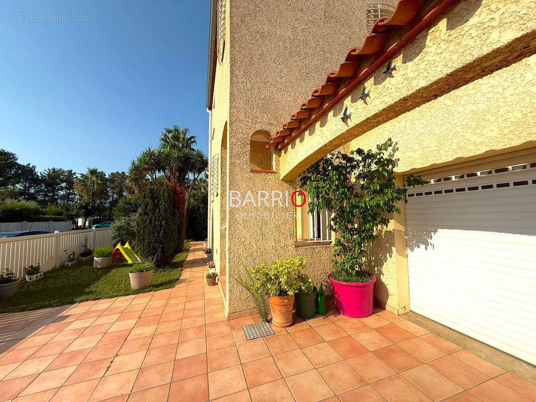 Maison 108 m² à Latour-Bas-Elne  - photo 5