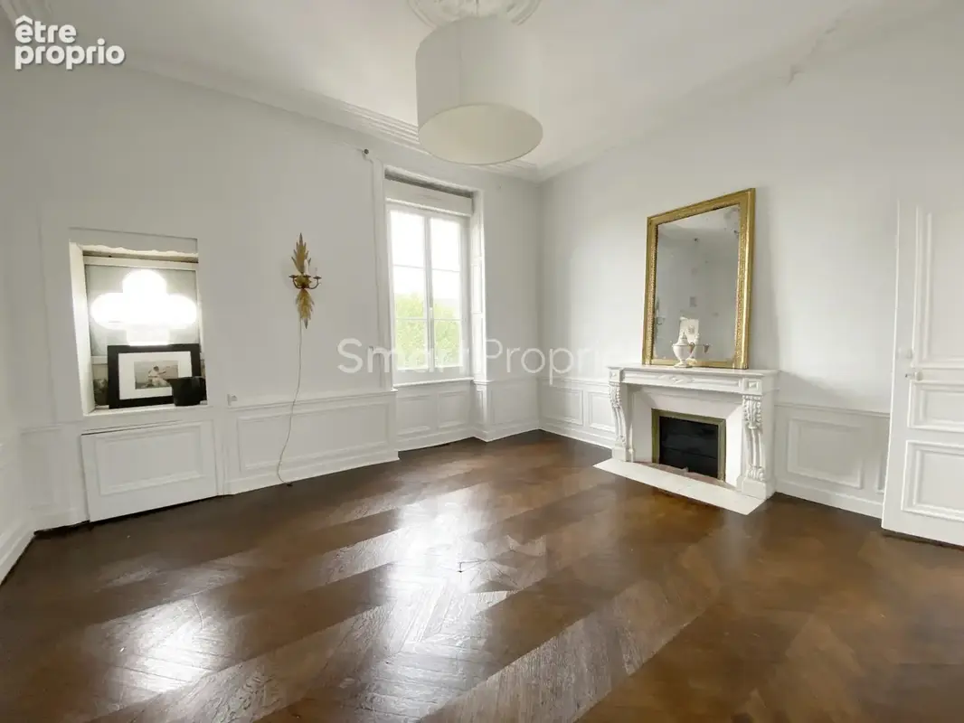 Appartement à LA FERTE-MACE