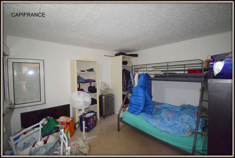 Appartement à AUBERVILLIERS