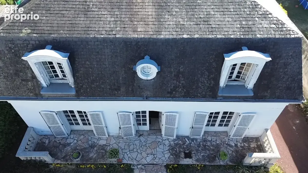 CHÂTELLERAULT – Maison familiale 152 m² – 5 chambres – Vie de plain-pied – Terrain 1 000 m² - photo 17