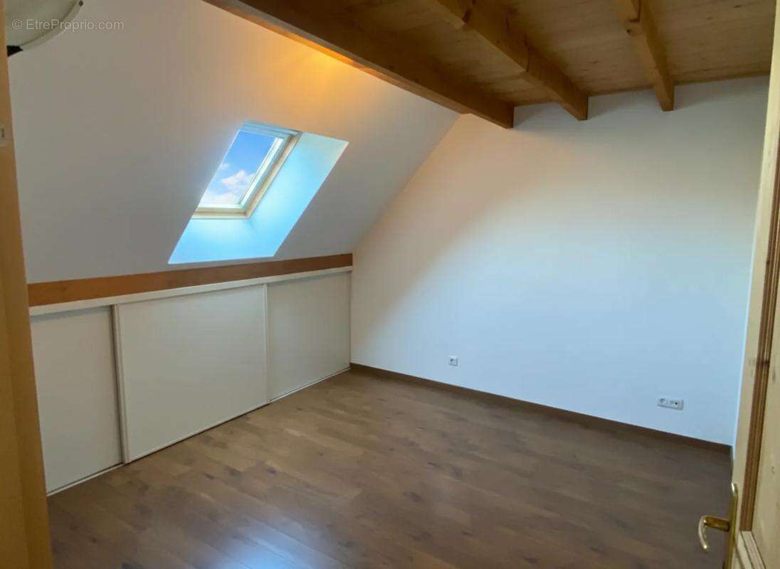Maison à MONTATAIRE