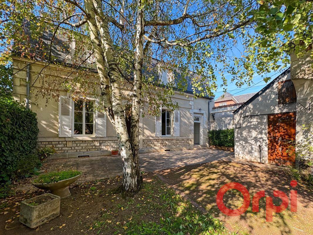 Maison à DUN-SUR-AURON