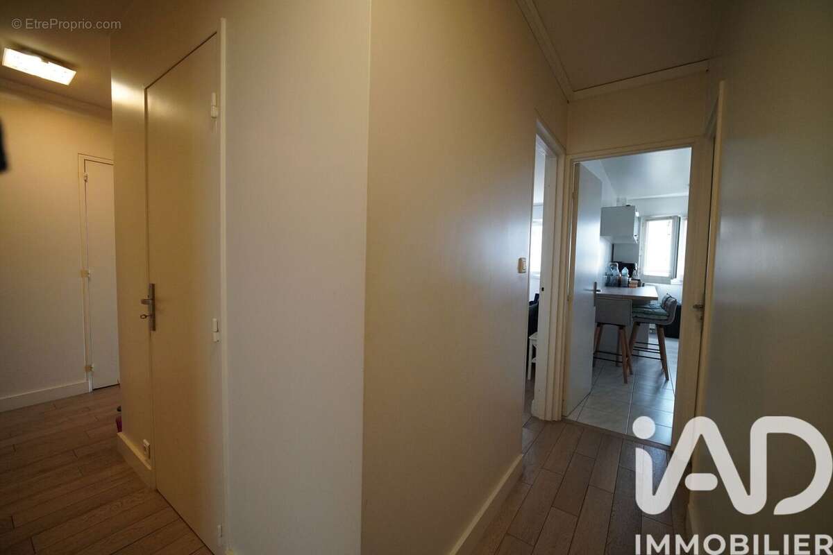 Photo 9 - Appartement à COLOMBES