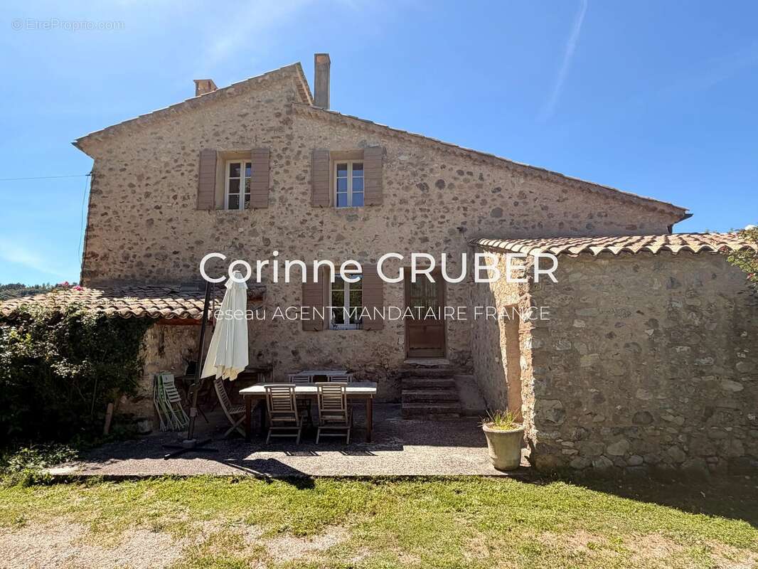 Maison à THOARD
