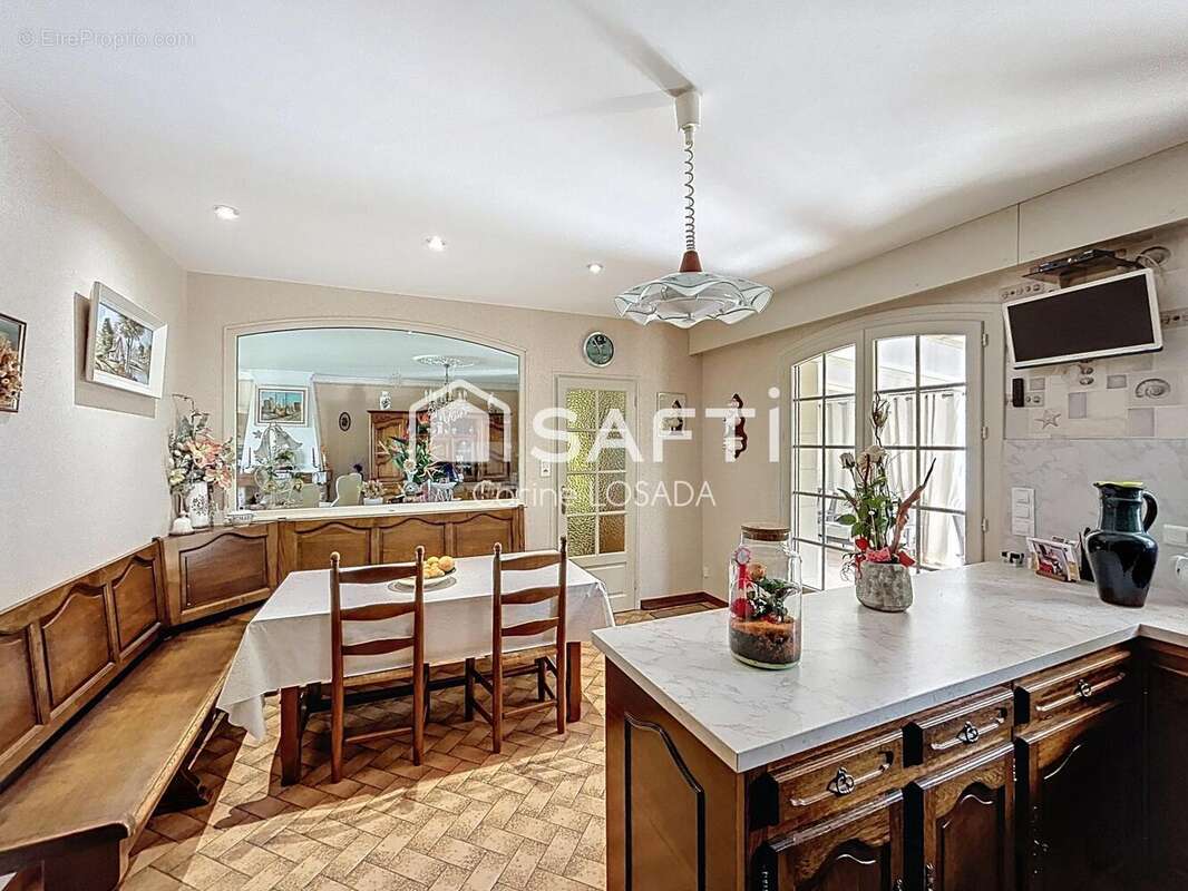 Photo 5 - Maison à LES MAGNILS-REIGNIERS