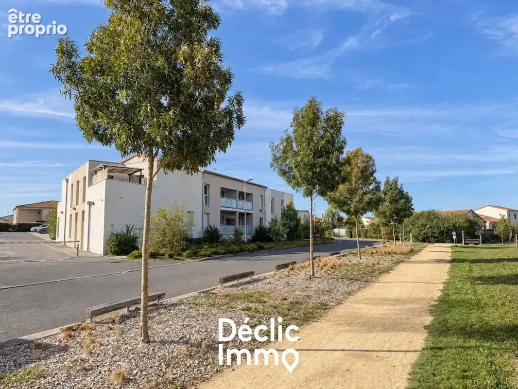 INVESTISSEURS - T3 loué avec balcon et deux parkings - photo 10