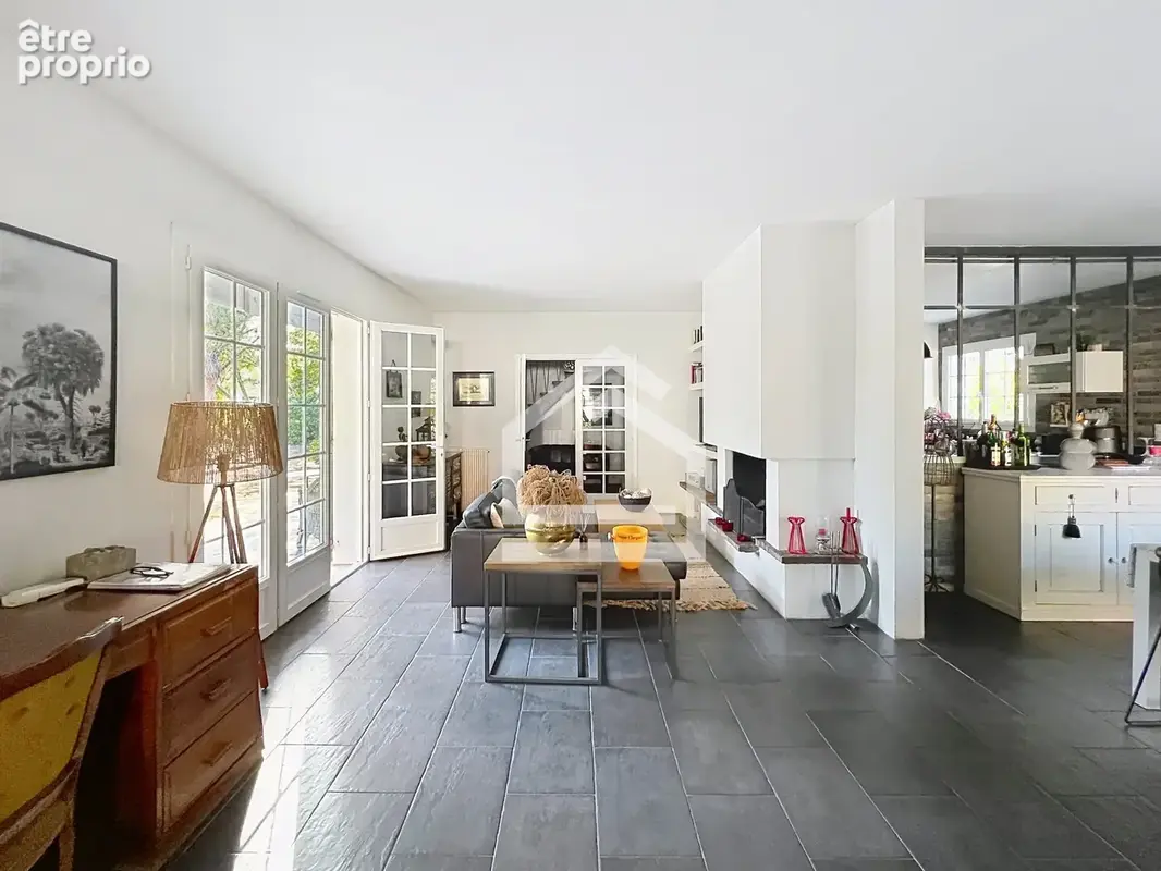 Saint Aubin de Médoc - Maison familiale en exclusivité avec piscine et garage - photo 6