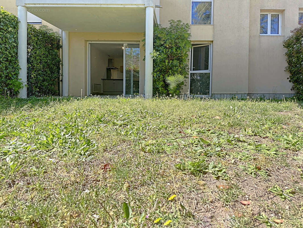Vidauban : t2 en rez de jardin - photo 2