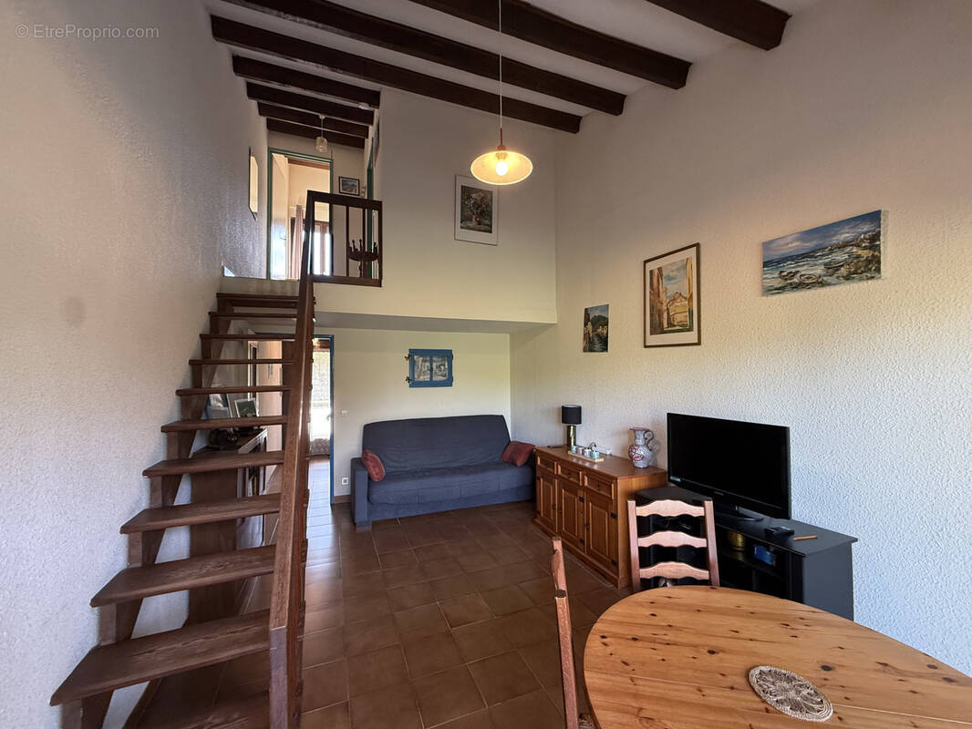 Appartement à CALVI