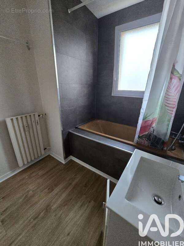 Photo 6 - Appartement à ETAMPES-SUR-MARNE