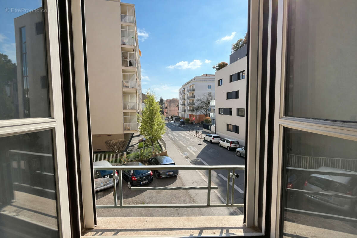 Appartement à VILLEURBANNE