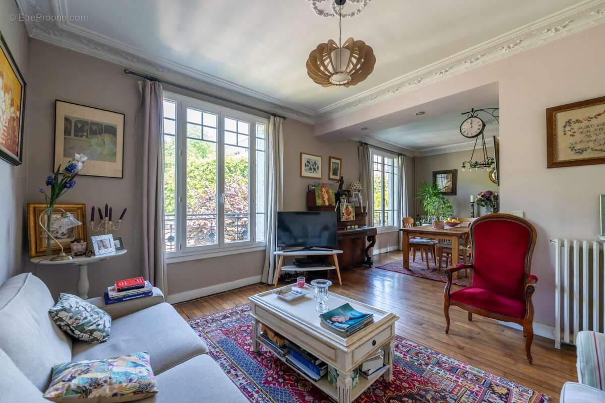 Maison à LIVRY-GARGAN