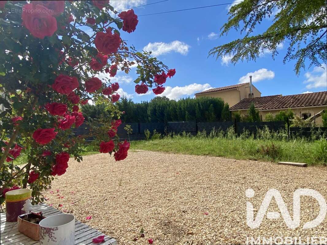 Photo 4 - Maison à POURRIERES