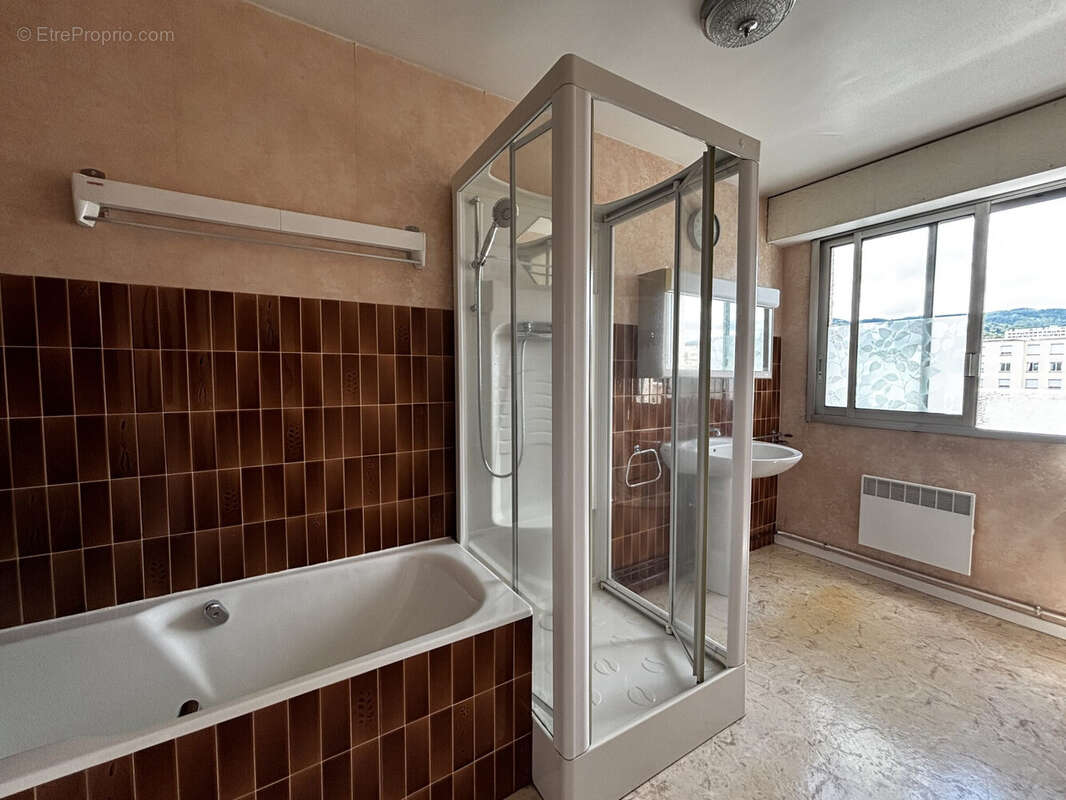 Appartement à CLERMONT-FERRAND
