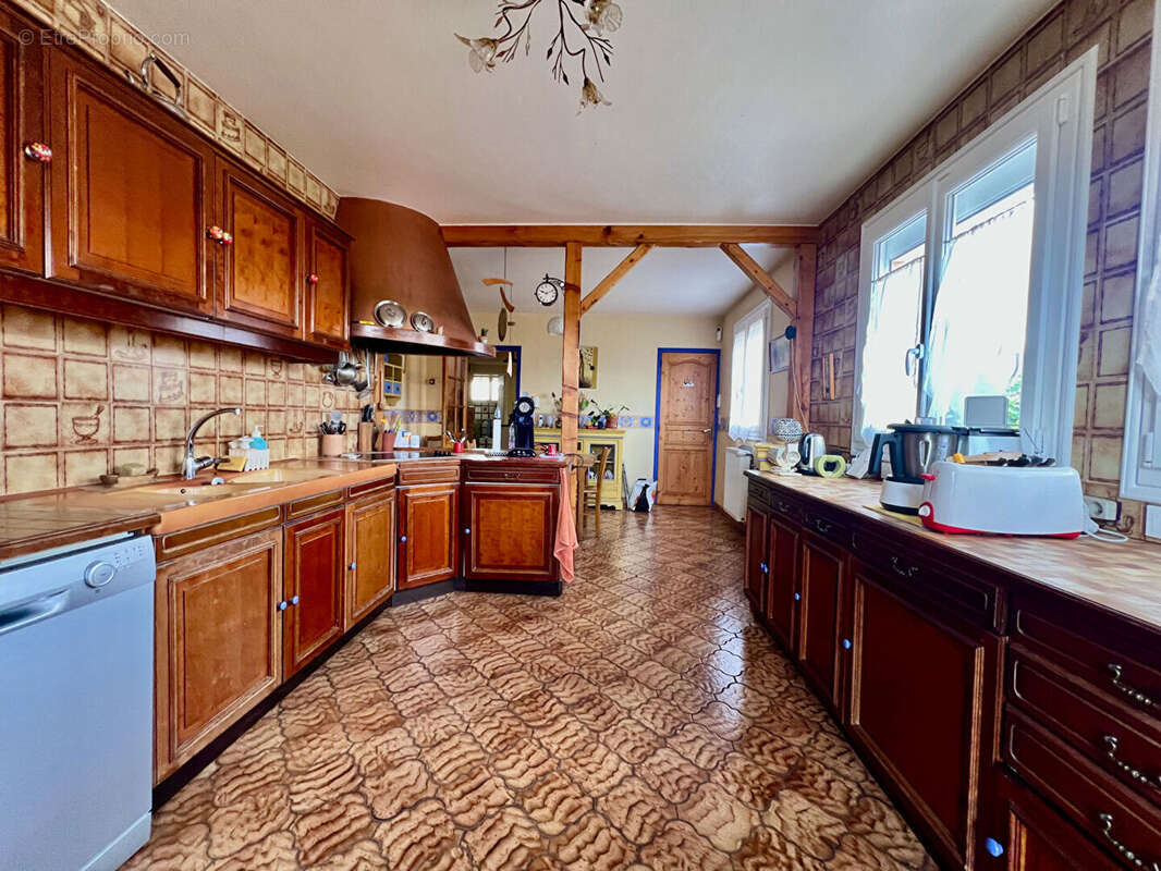 Maison à VARENNES-SUR-SEINE