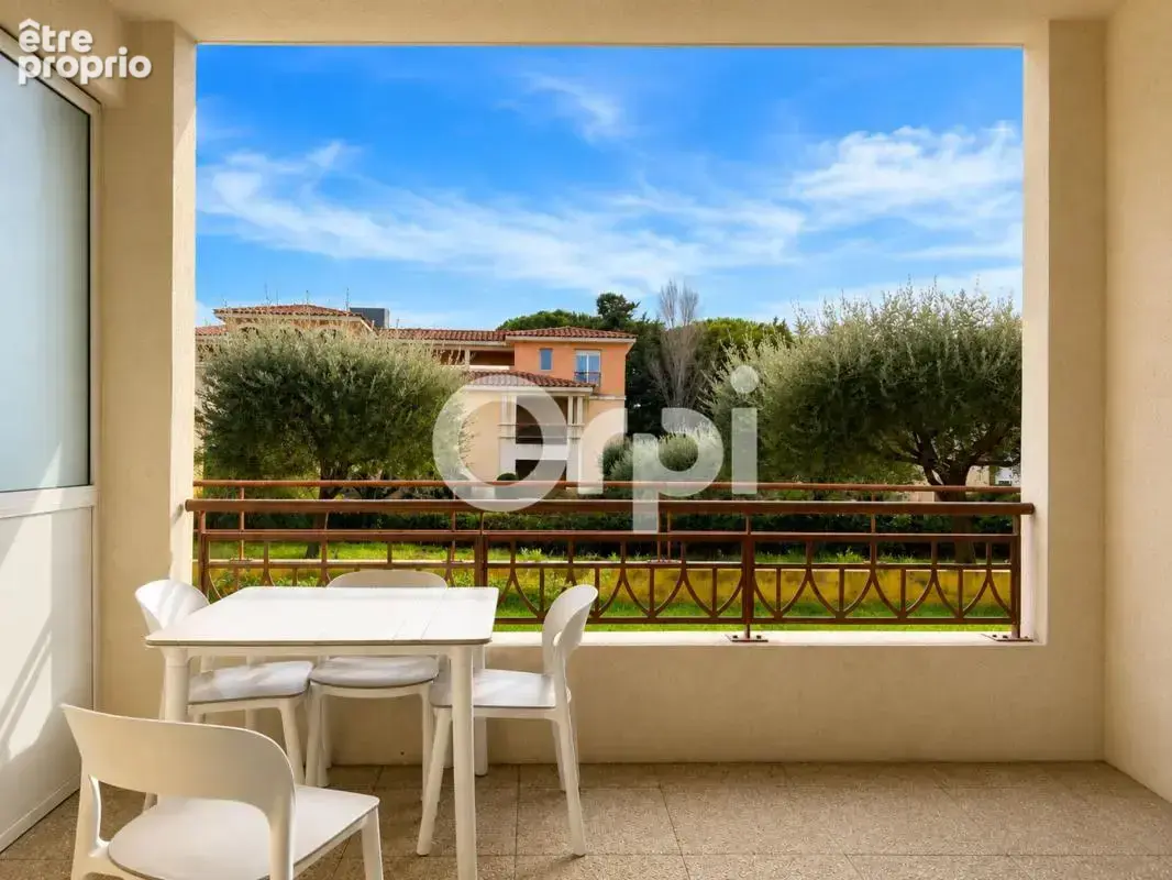Appartement à MANDELIEU-LA-NAPOULE