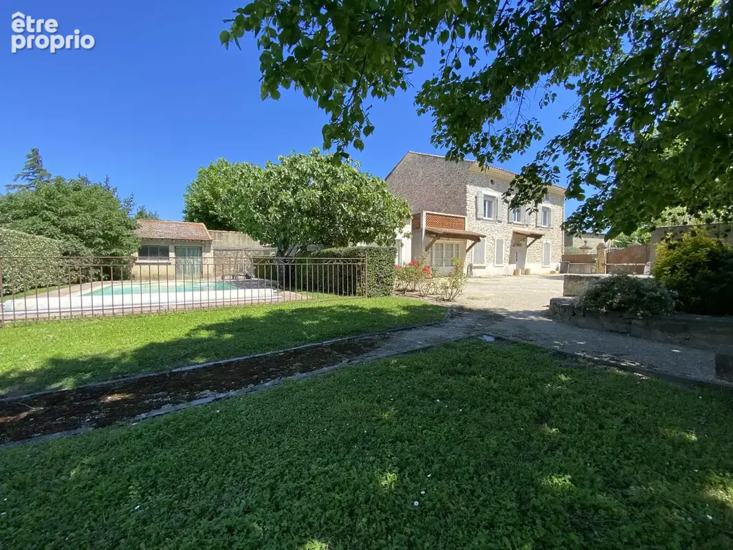 Photo Maison à Codolet au prix de 380 000€