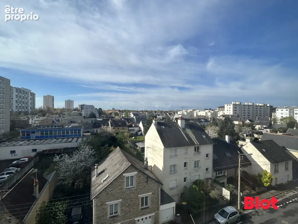 Appartement 4 pièces 65 m² à vendre à Rennes (35200) - photo 2
