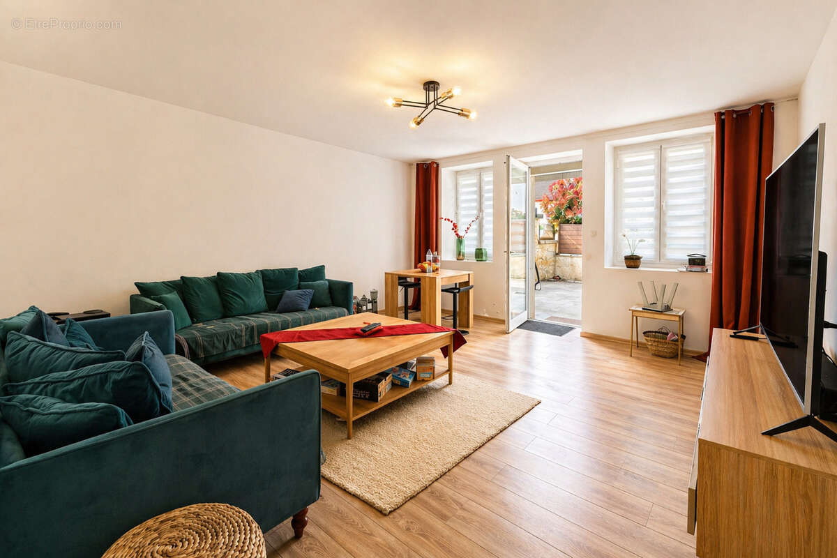 Appartement à ARBENT