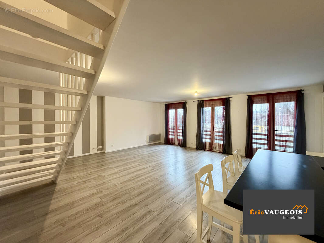 Appartement à COULOMMIERS