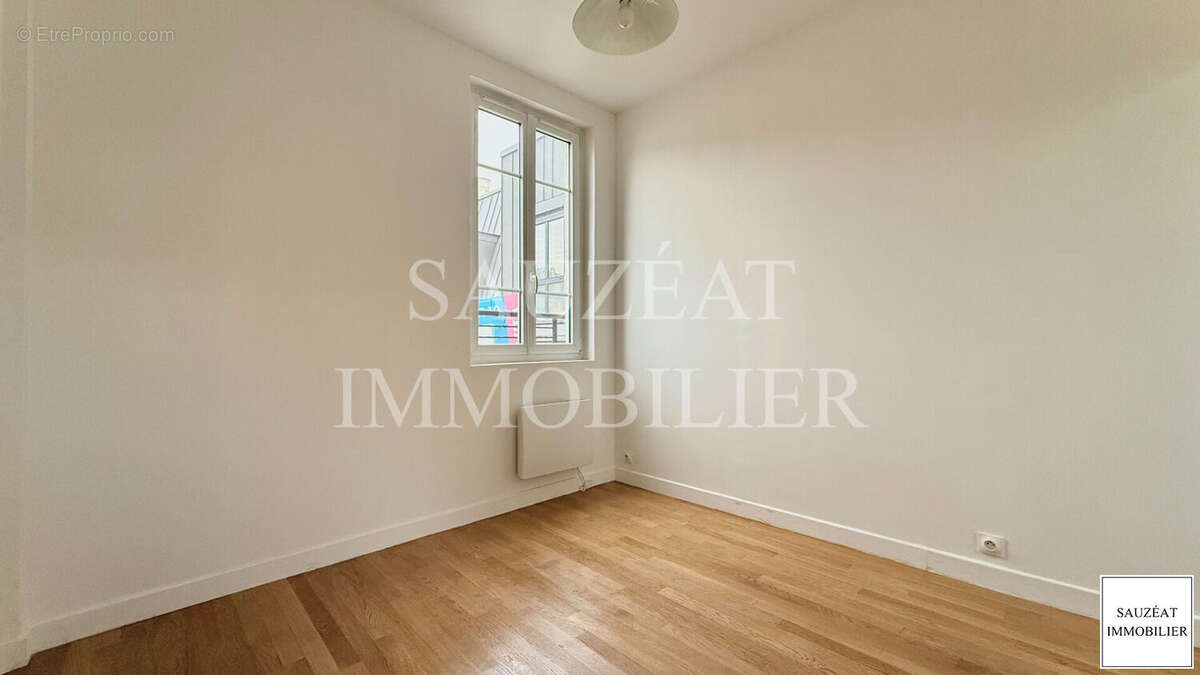 Appartement à MONTROUGE