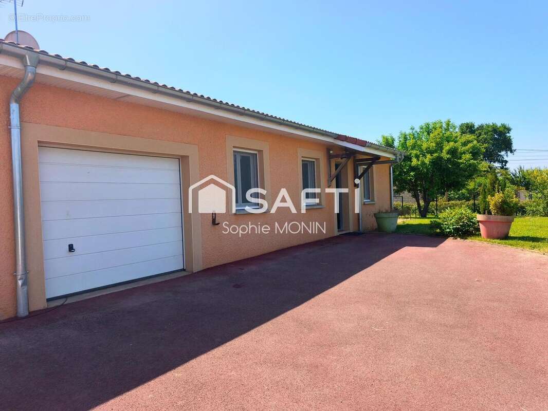 Photo 8 - Maison à SAINT-BENIGNE