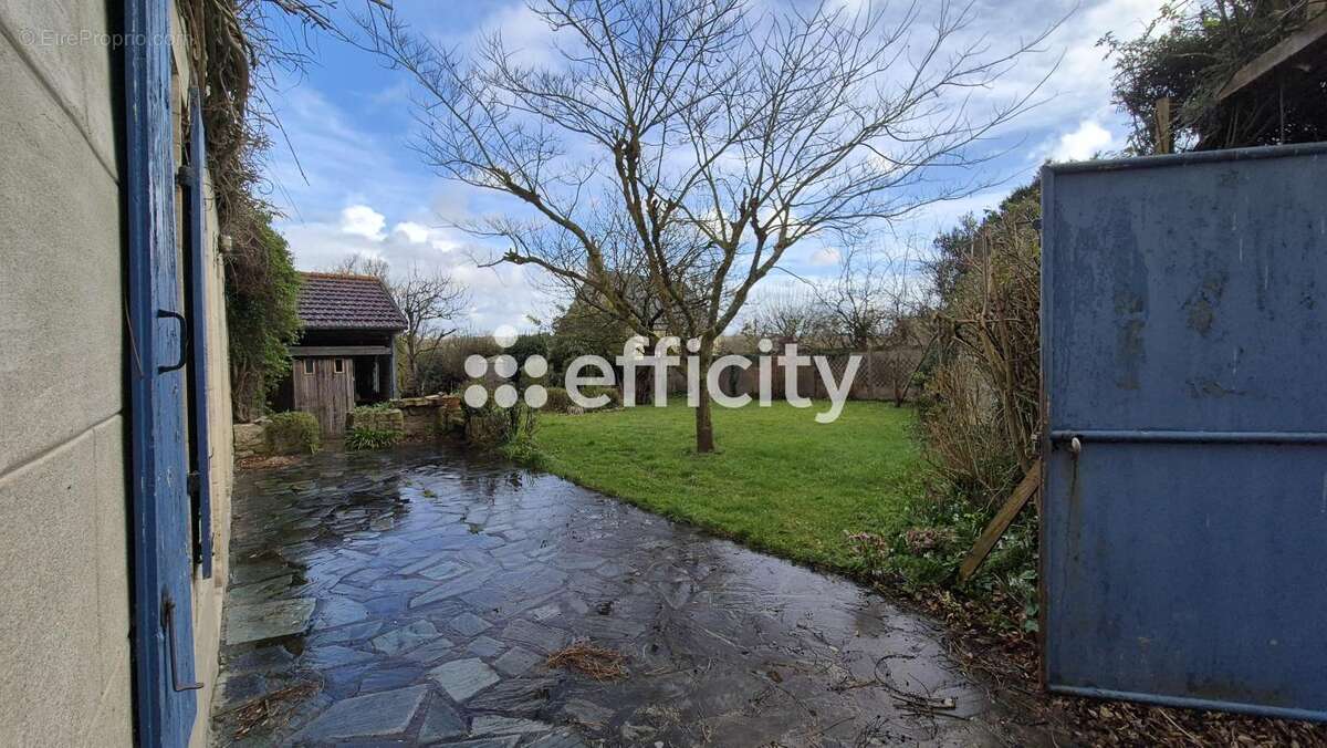 Maison 205 m² à Nonant  - photo 13